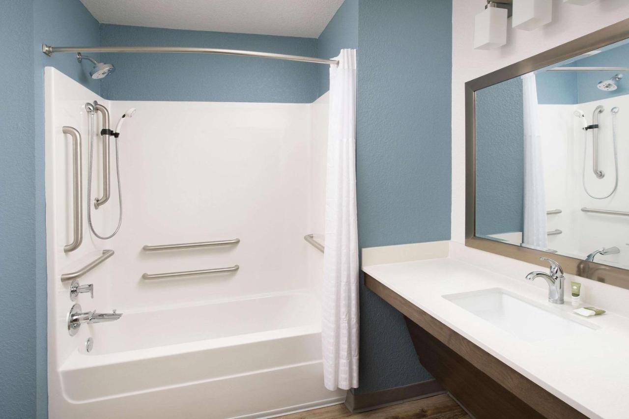 Woodspring Suites Daytona Beach Int'L Speedway Bagian luar foto